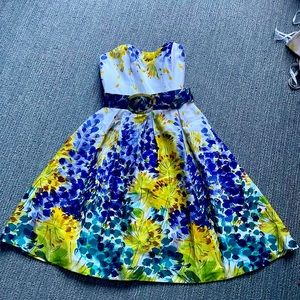Muse floral belted cocktail dress size 6
